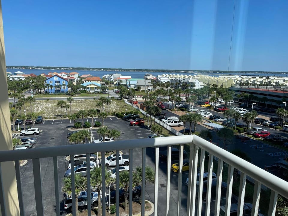 Caribbean Resort 501A - Link To The Beach House in Pensacola Beach