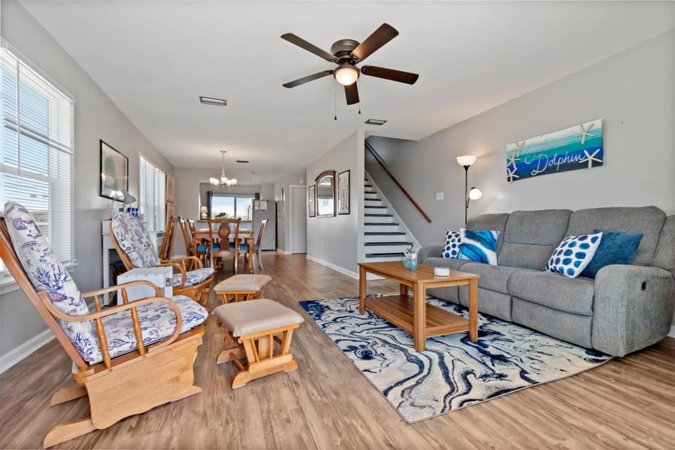 Silver Dolphin House in Pensacola Beach