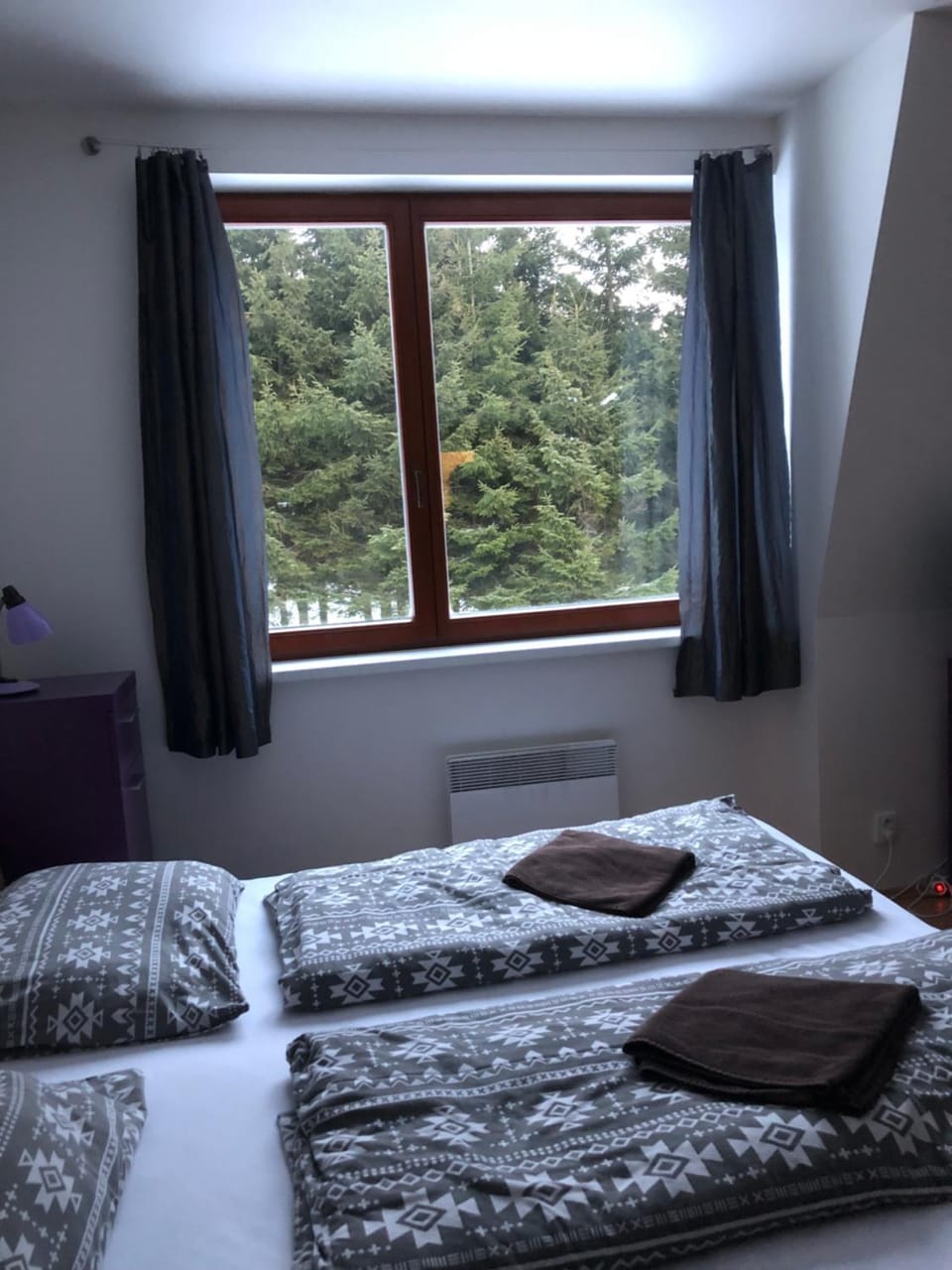 Bed, Photo of the whole room