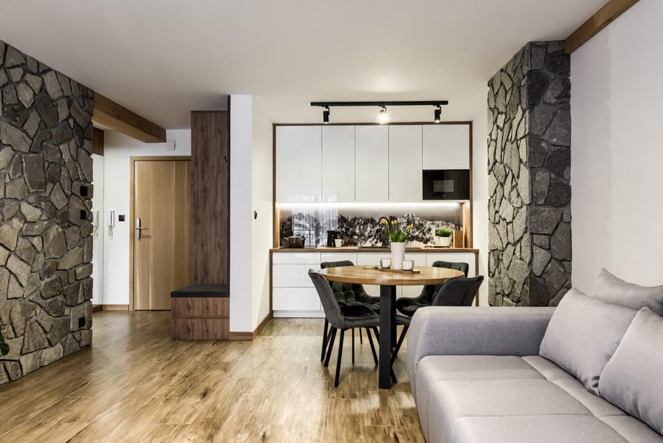 TV and multimedia, Kitchen or kitchenette, Living room, Seating area, Dining area, minibar