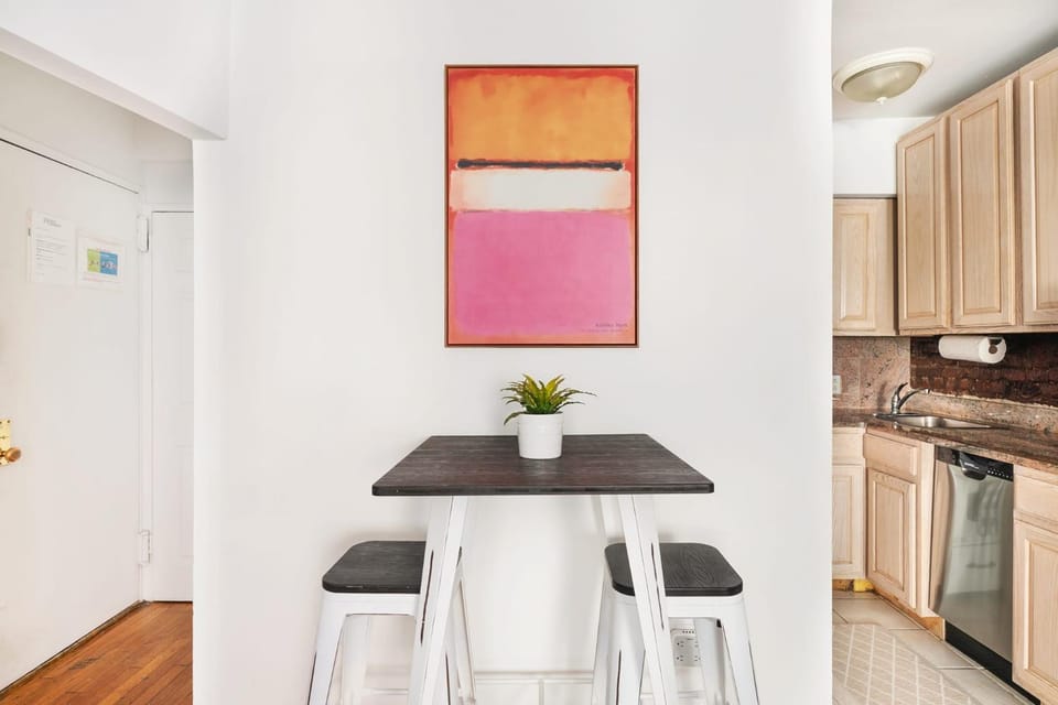 350-1A Gramercy New 1BR Sleeps4 Newly Furnished Apartment in Lower Manhattan