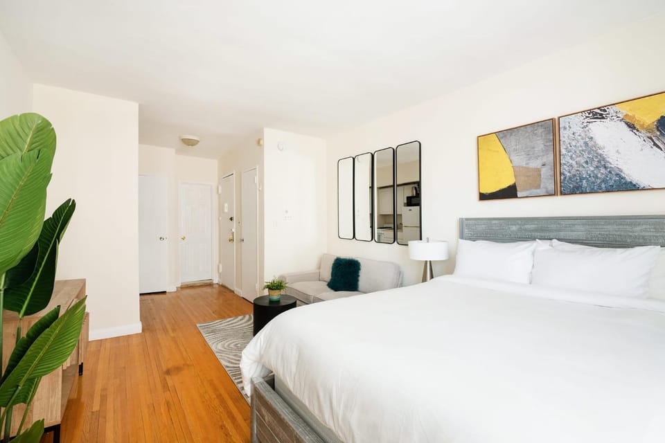 338-3B union square Newly Reno Sleeps 3 Apartment in East Village
