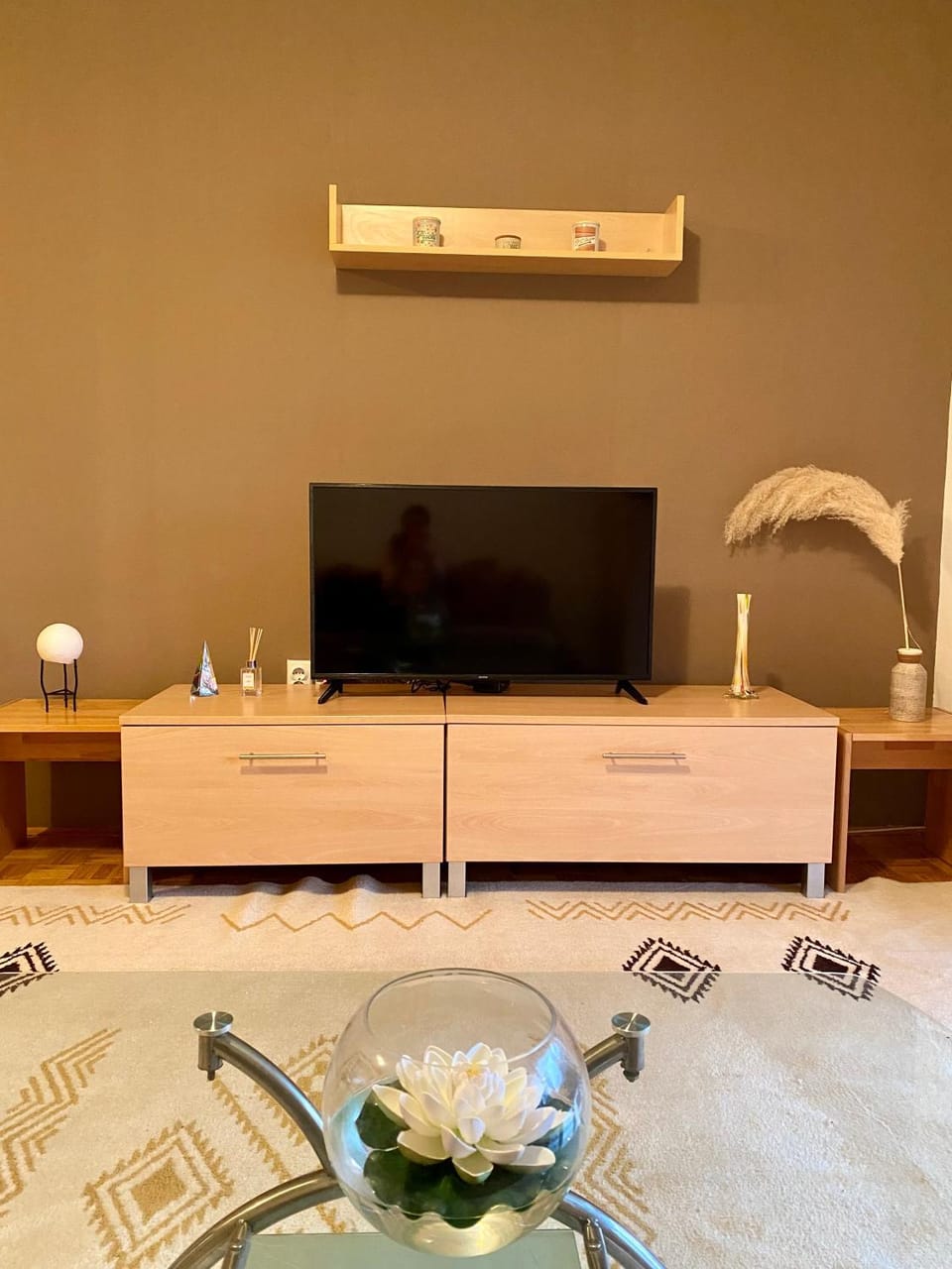 Communal lounge/ TV room, TV and multimedia, Evening entertainment
