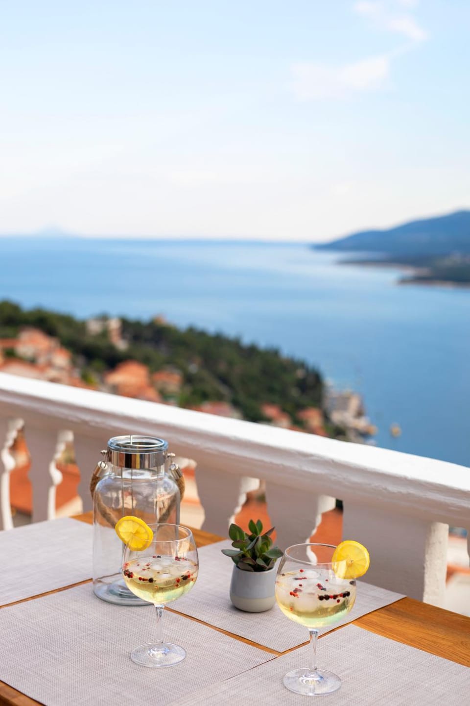 Day, Sea view