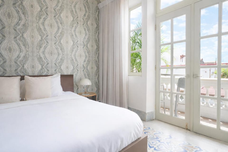 Bed, View (from property/room), Photo of the whole room, Bedroom