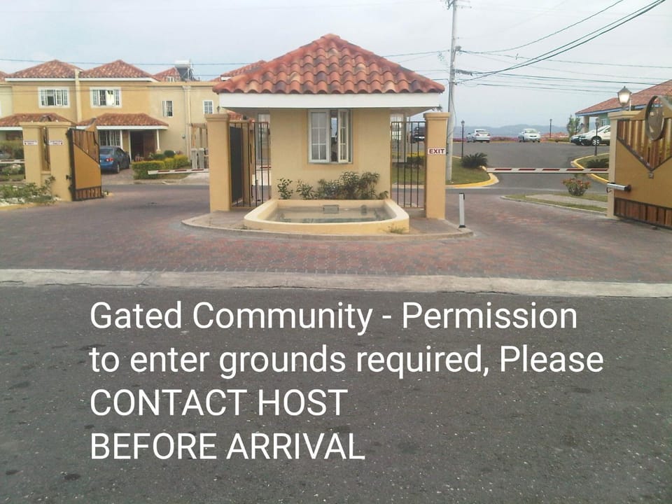 Montego Bay Garden Studio Apartment in Montego Bay