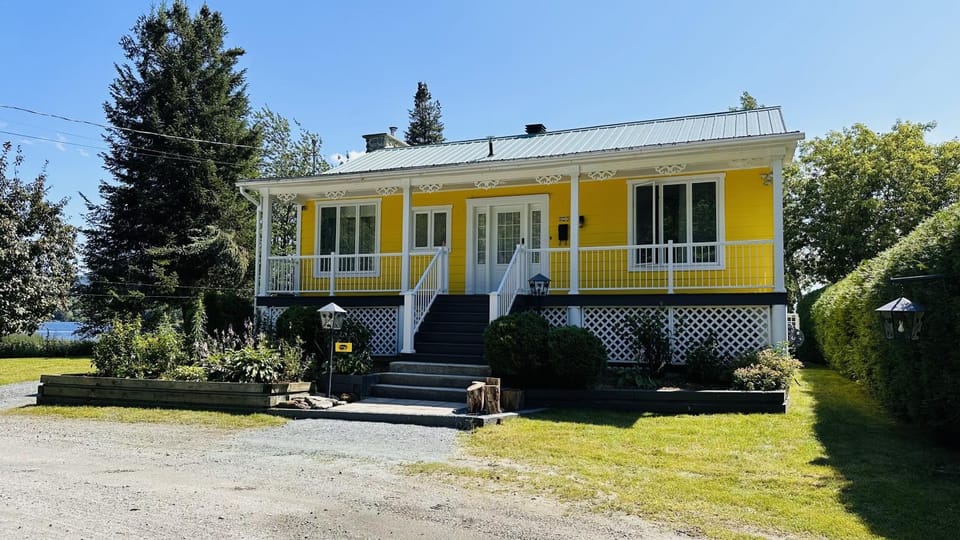 Property building, Day