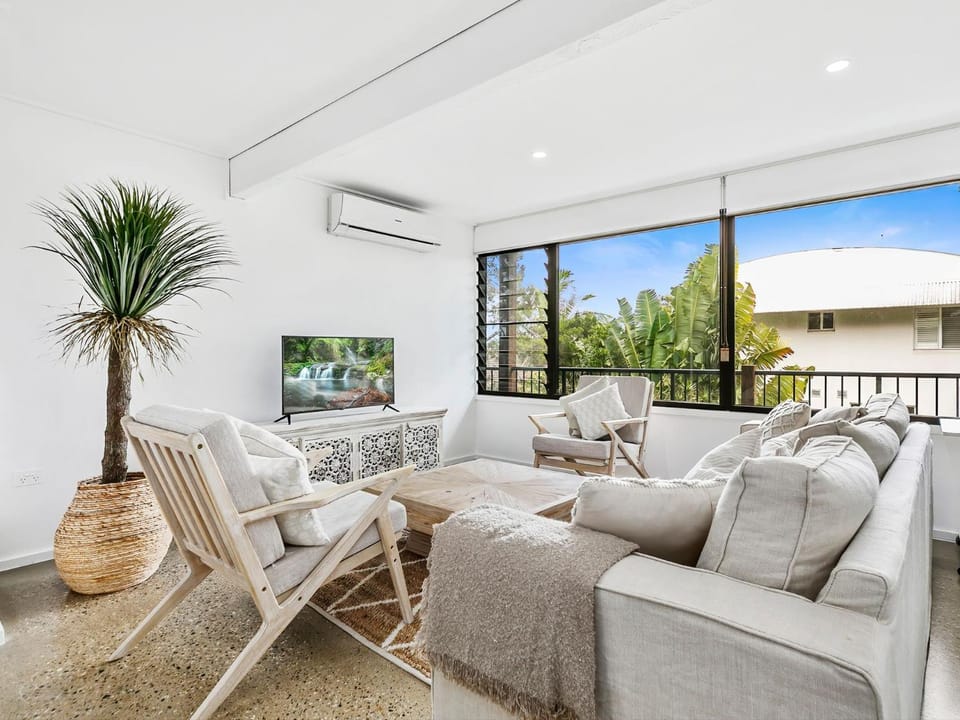 Living room, air conditioner