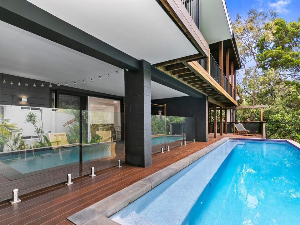 Swimming pool, Swimming pool, sunbed