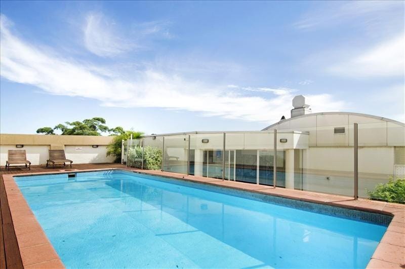 Cleveland 49 Self Catering Apartment in Sydney