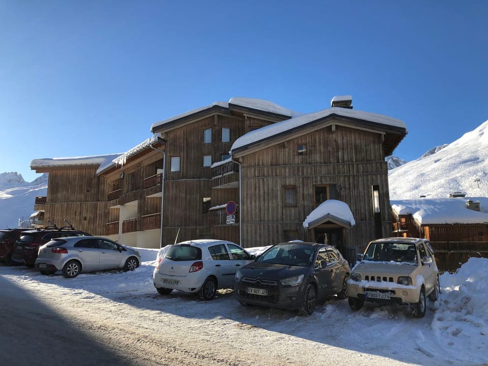 Appartement spacieux pour 8 pers., vue sur lac, au cœur de Tignes - FR-1-641-15 Apartment in Tignes