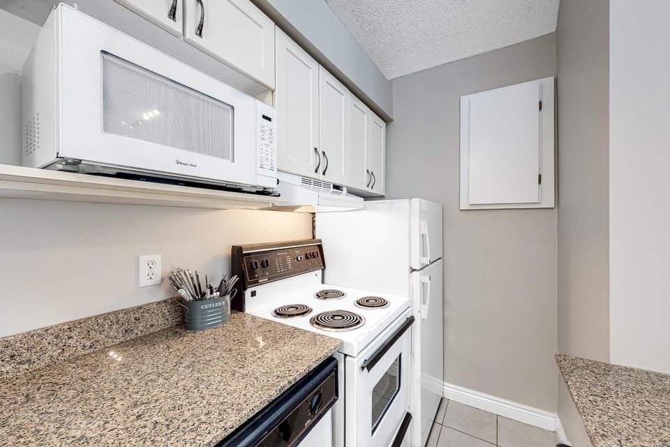 Condo 916 at North Creek Resort Hotel in Grey Highlands