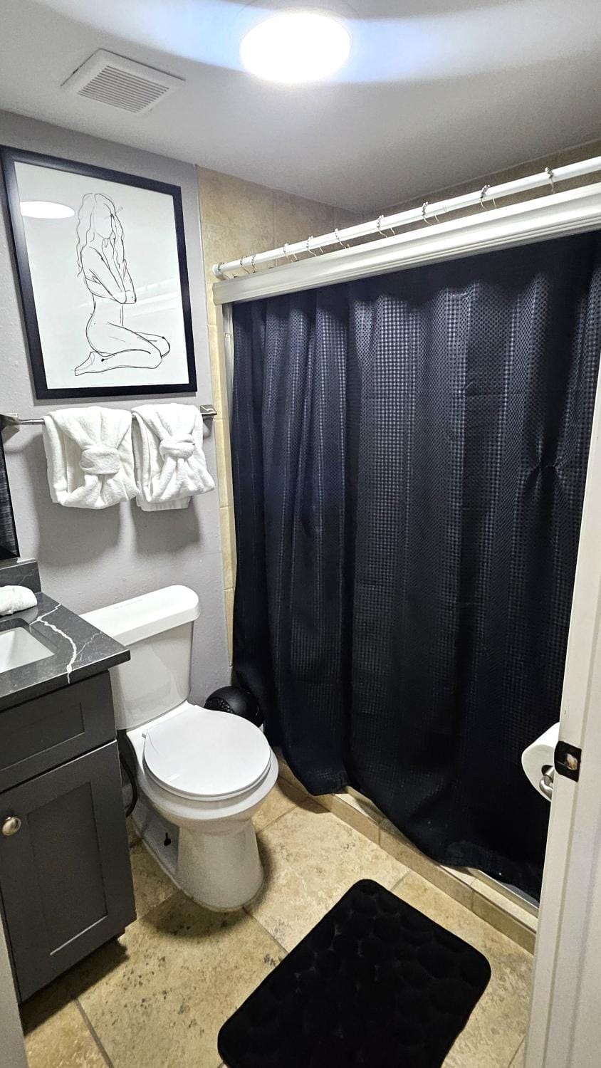 Shower, Bathroom, Bath, towels