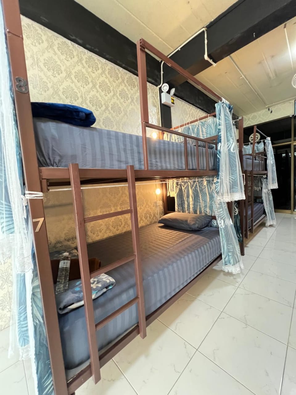 BT @ Haadrin Hostel in Ban Tai