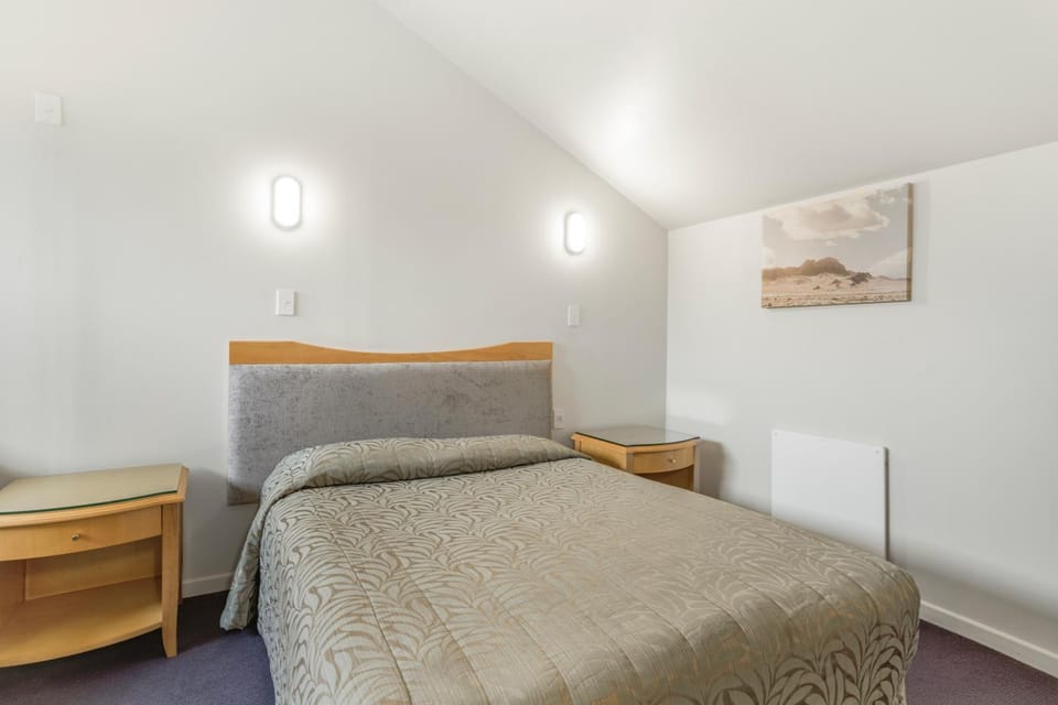 Bed, Bedroom, internet