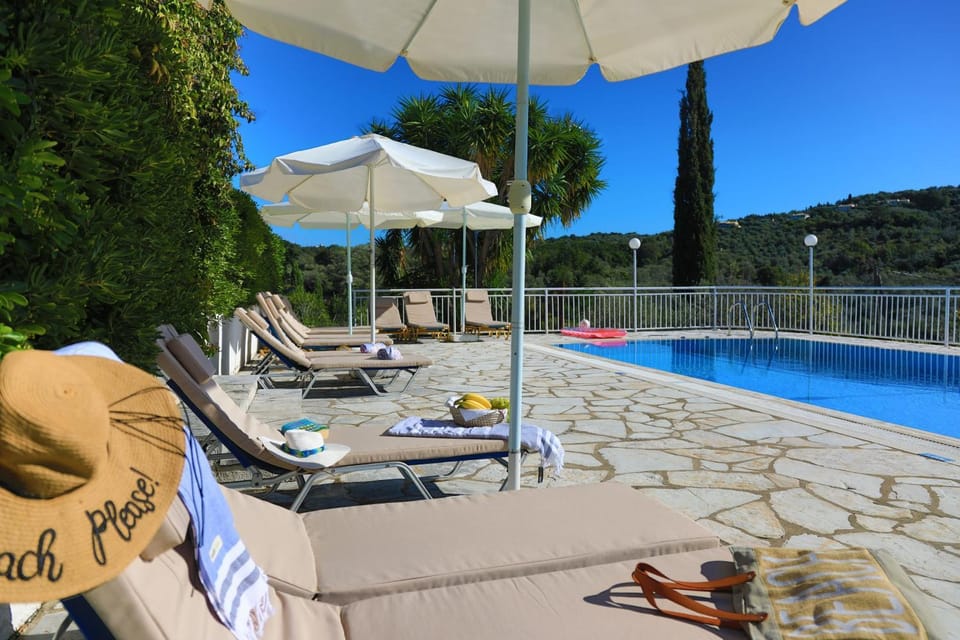 Patio, Day, Natural landscape, Mountain view, Pool view, Swimming pool, sunbed