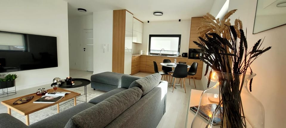 Communal lounge/ TV room, TV and multimedia, Kitchen or kitchenette, Living room, Seating area, Dining area, Evening entertainment, minibar