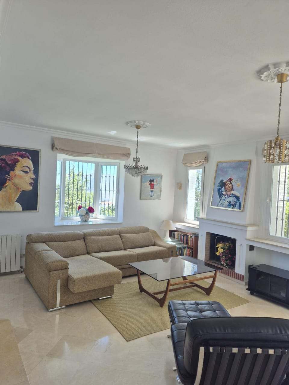 Communal lounge/ TV room, Living room