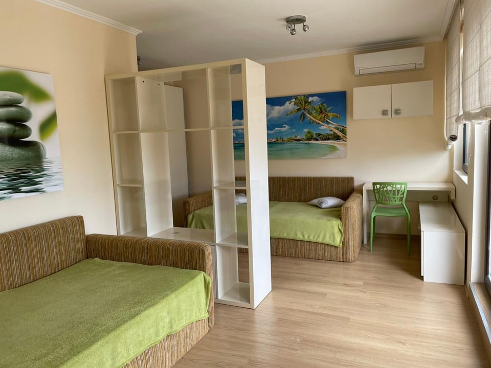 SEA VIEW APARTMENT Apartment in Dobrich Province, Bulgaria