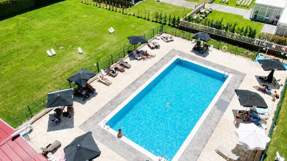 Spring, Day, People, Garden, Garden view, Swimming pool