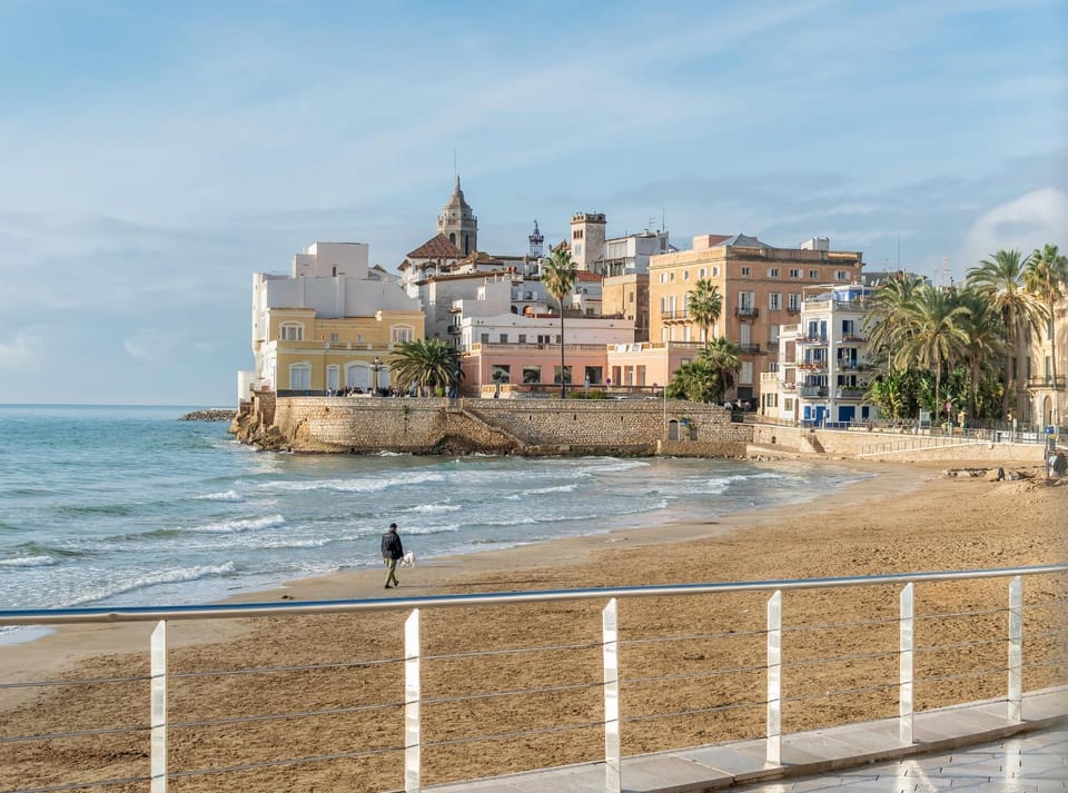 Nearby landmark, Day, Natural landscape, Beach, City view, Landmark view, Sea view