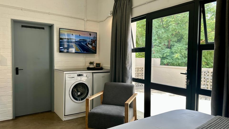TV and multimedia, Living room, washing machine