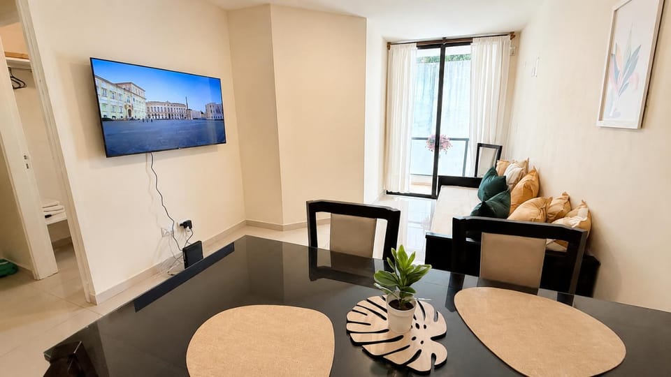 ALOJATE Departamento Moderno y Céntrico CON COCHERA privada Apartment in Villa Carlos Paz