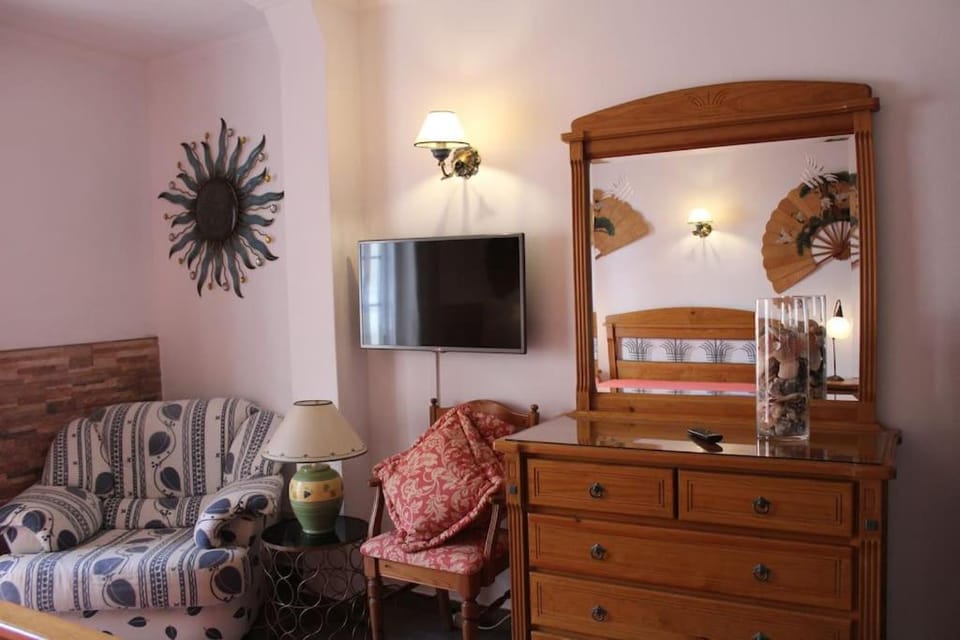 TV and multimedia, Bedroom