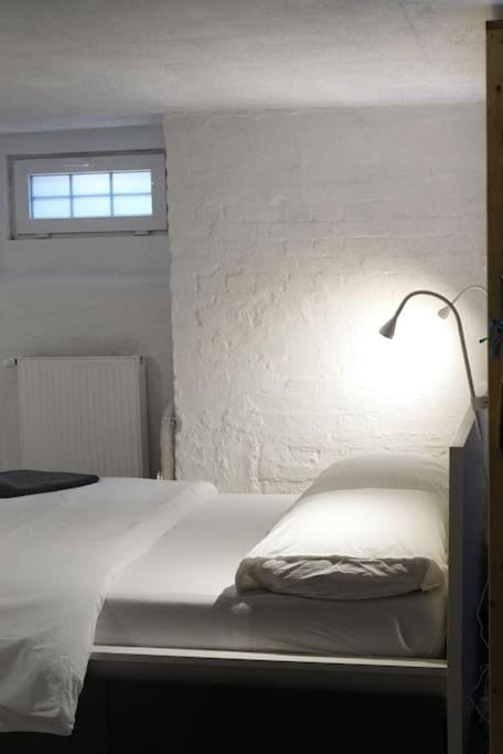 Central, cozy & beautiful designed 2-rooms Apt. near river Apartment in Berlin