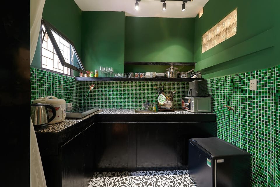 Kitchen or kitchenette, stove, stove, kitchen, kitchen