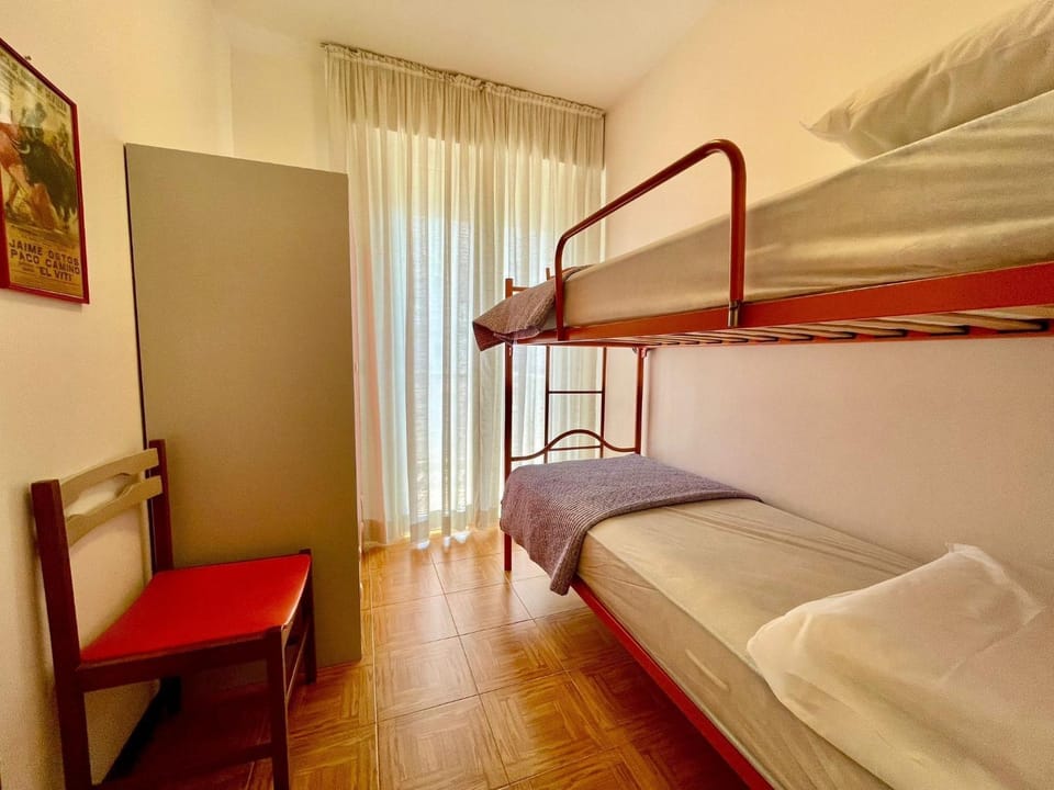 Bed, Decorative detail, Bedroom