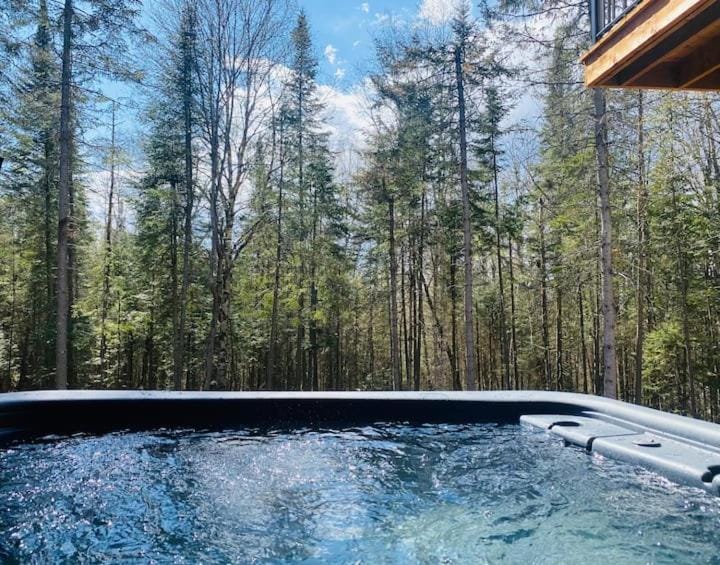Day, Natural landscape, Hot Tub
