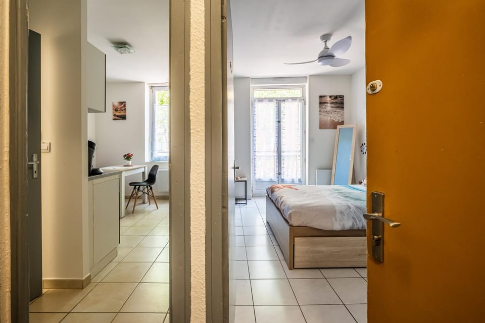 View (from property/room), Photo of the whole room