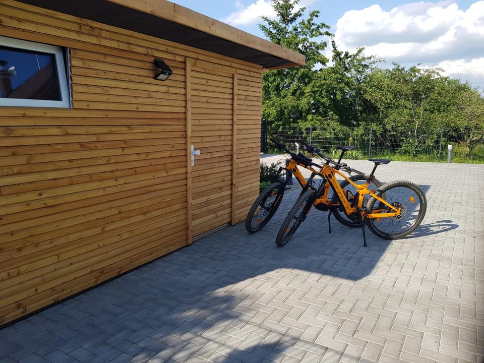 Property building, Cycling