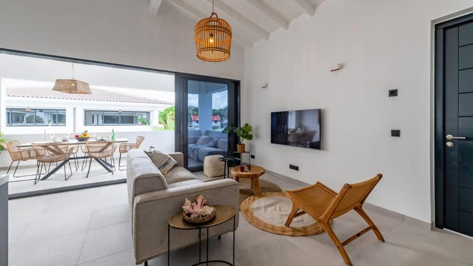 Starfish - Brand new apartment with pool close to the beach Apartment in Jan Thiel