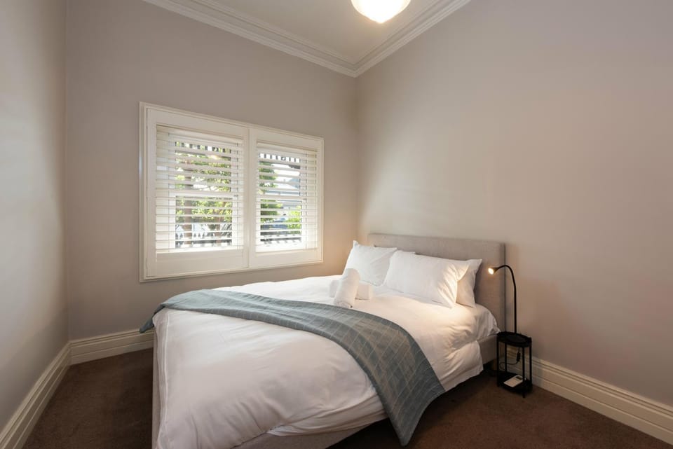 Renovated 3 Bedroom Family Home in Richmond House in Melbourne