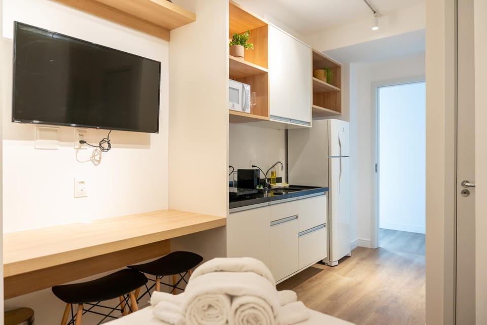 TV and multimedia, Coffee/tea facilities, Kitchen or kitchenette, stove