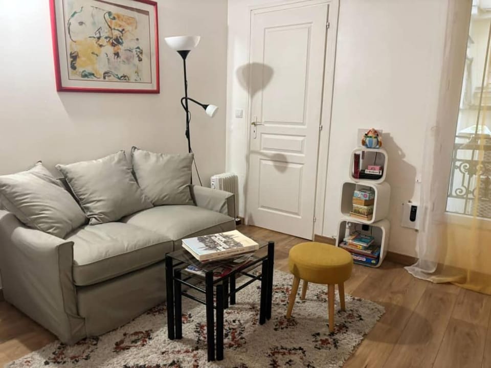 a studio in heart of Montmart sacré coeur Apartment in Paris