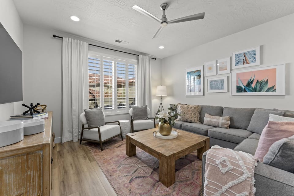 Magnolia Lane townhouse House in Washington