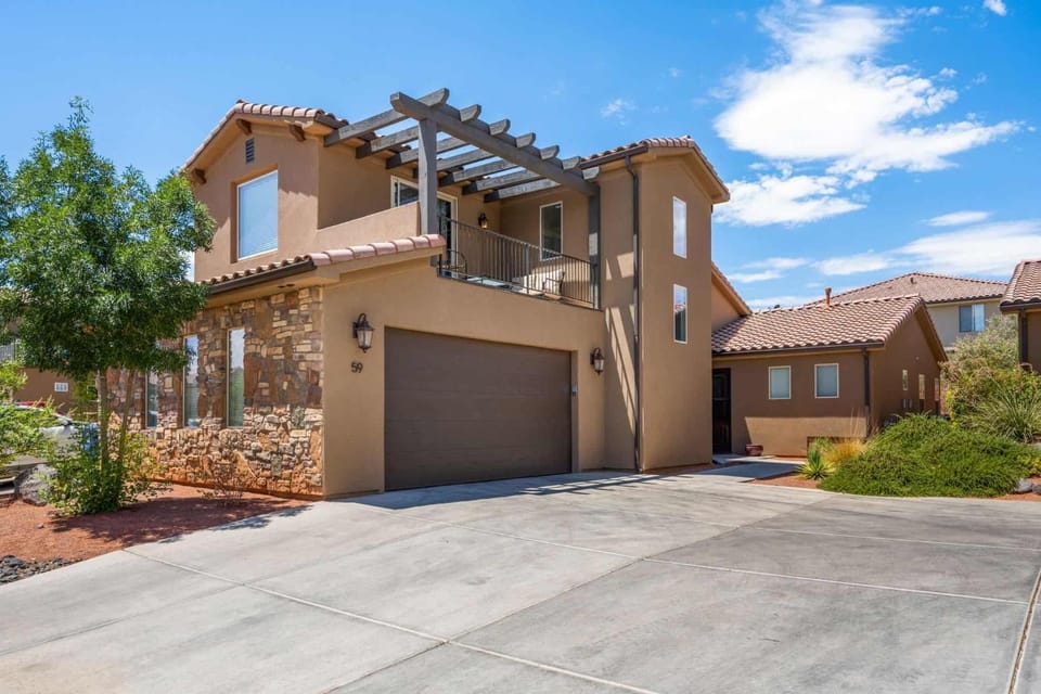Desert Pearl #59 House in Santa Clara