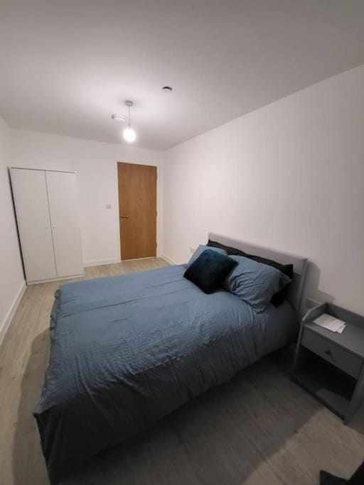 Beautiful 2 bedroom apartment Salford quays Apartment in Salford