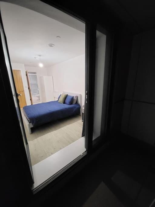 Beautiful 2 bedroom apartment Salford quays Apartment in Salford