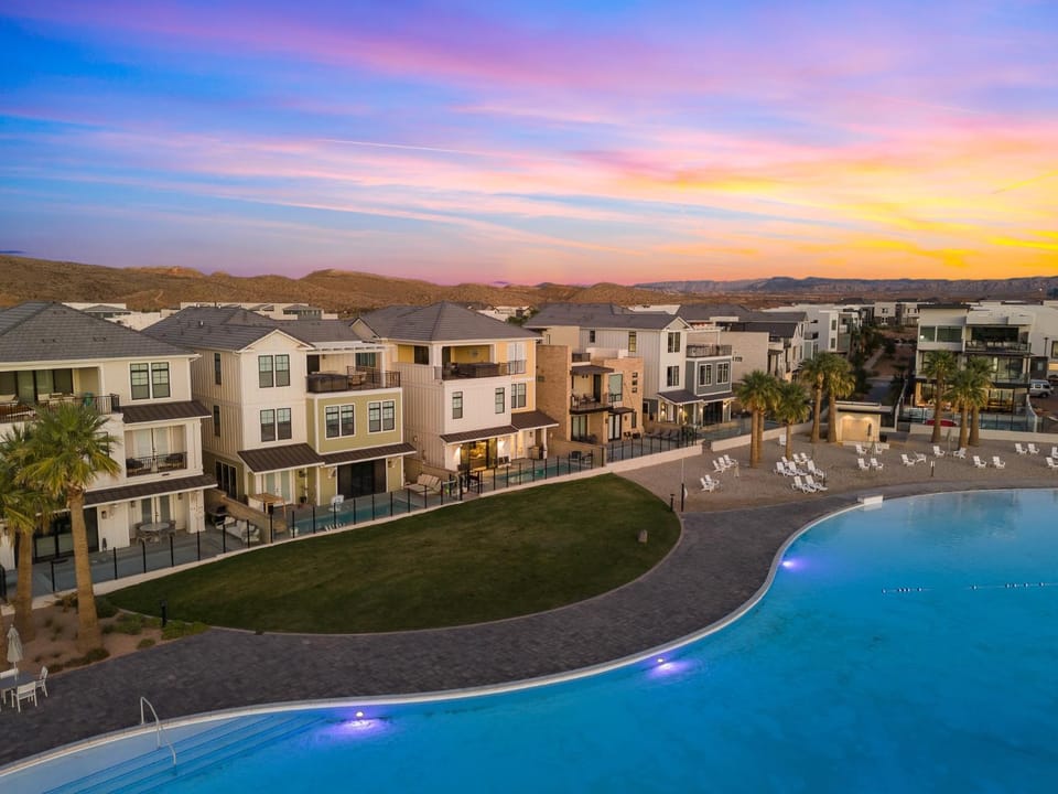 Sandy Beach Estate home House in St George