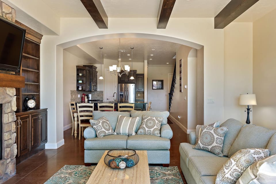 Above Par townhouse House in Washington