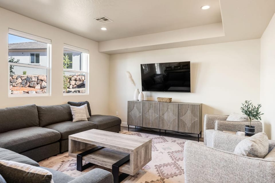Rustico Roost home House in Washington