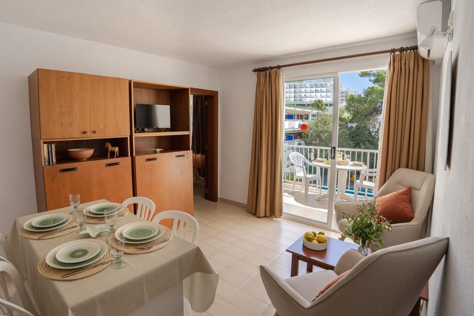 Apartamentos Cala LLonga Playa Apartment in Cala Llonga