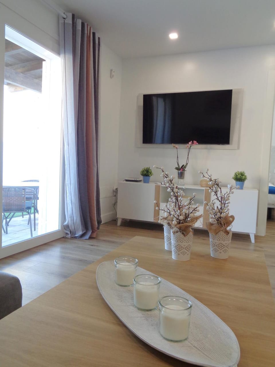 TV and multimedia, Living room, internet