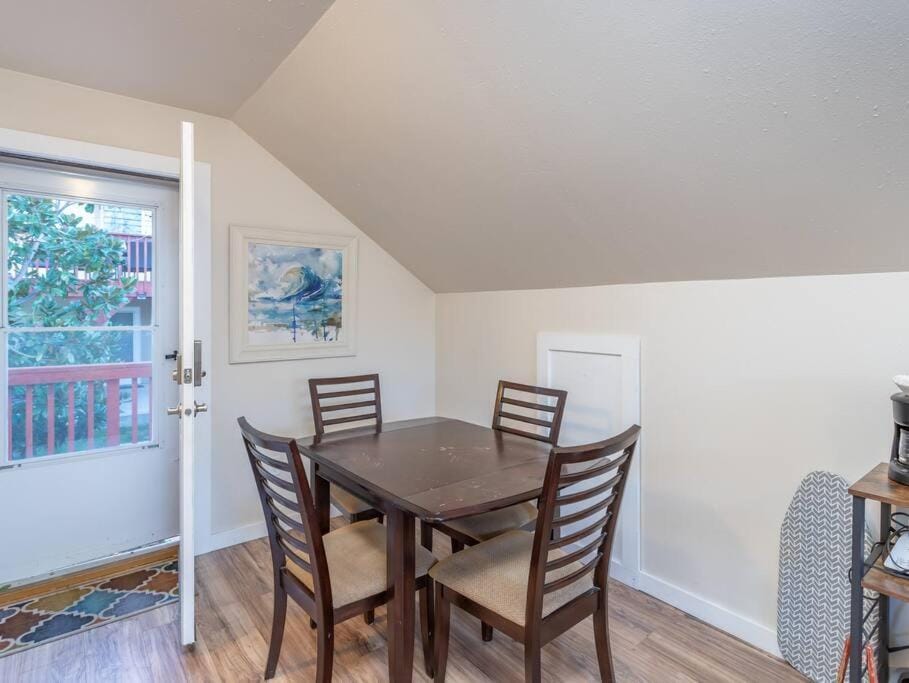 Private Loft with trail access to Boise Foothills Apartment in Boise