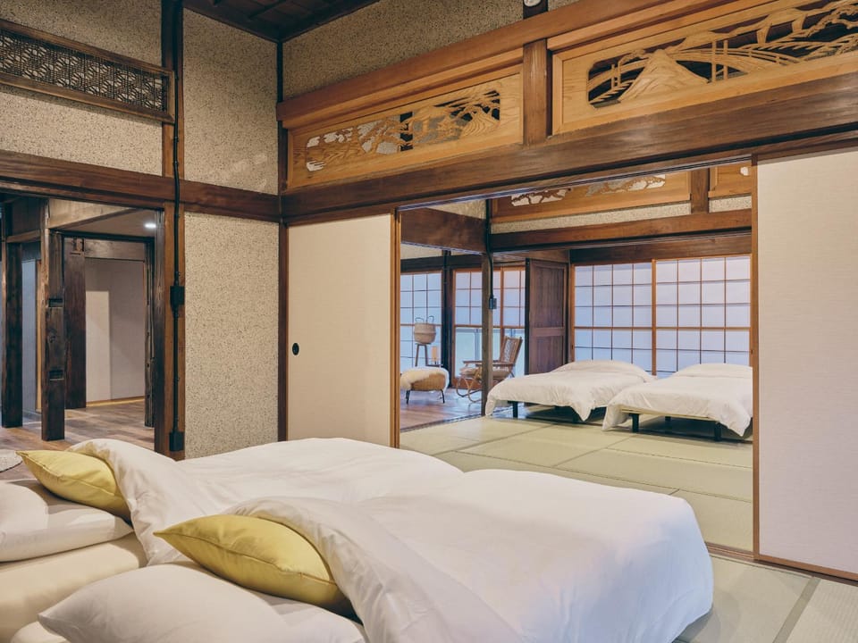 Bed, Bedroom, air conditioner, air conditioner