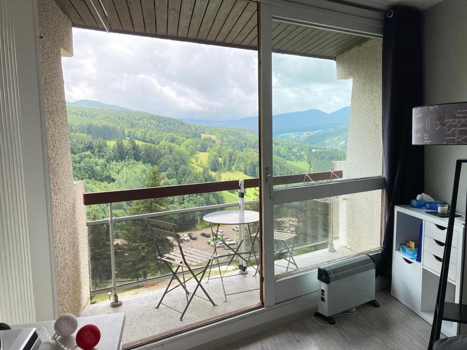 Natural landscape, Balcony/Terrace, Mountain view